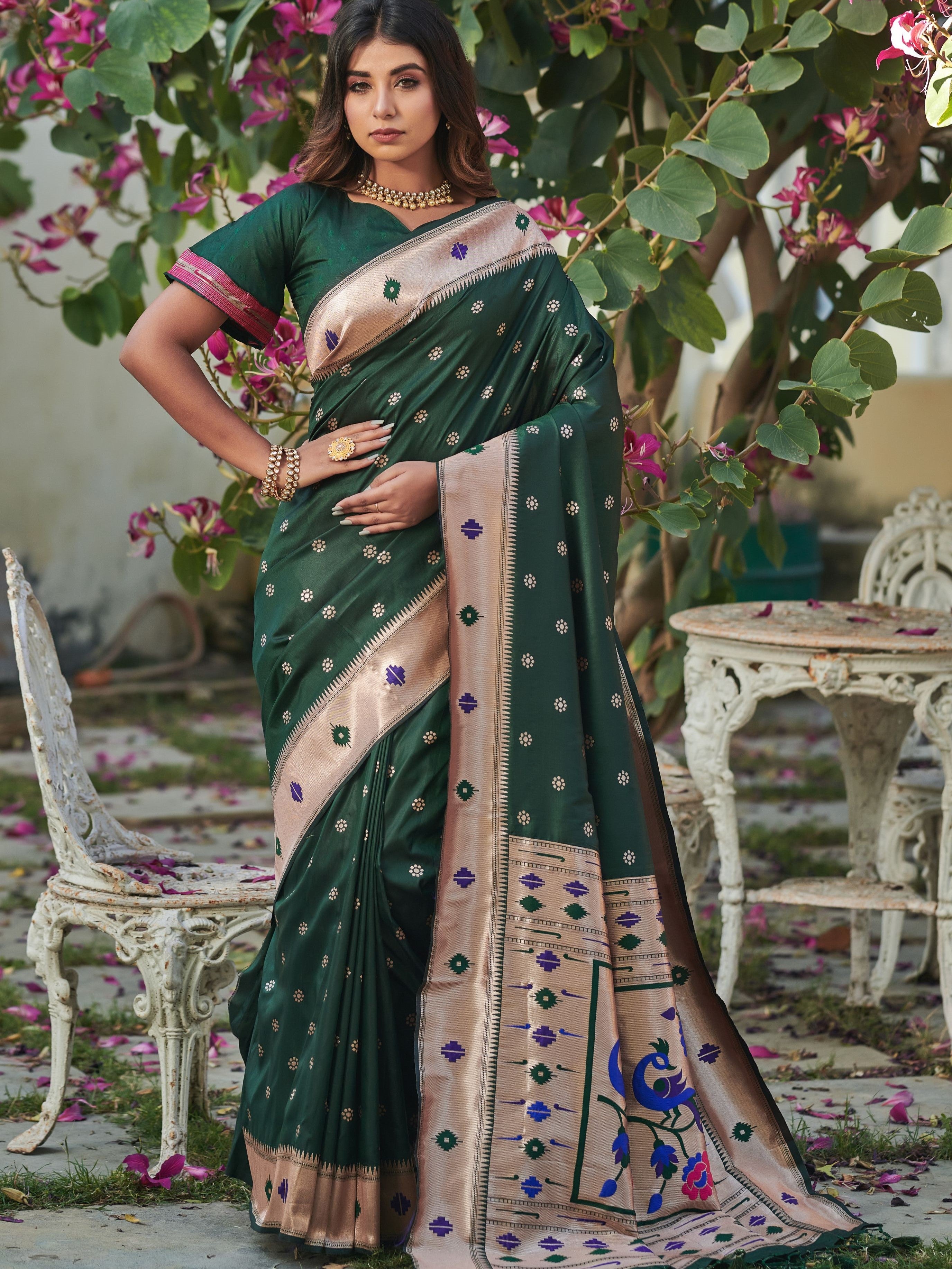 Zari Booti Woven Yeola Paithani Dark Green Pink Saree – SHANGRILA DESIGNER