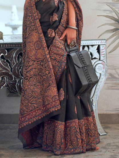 black saree online