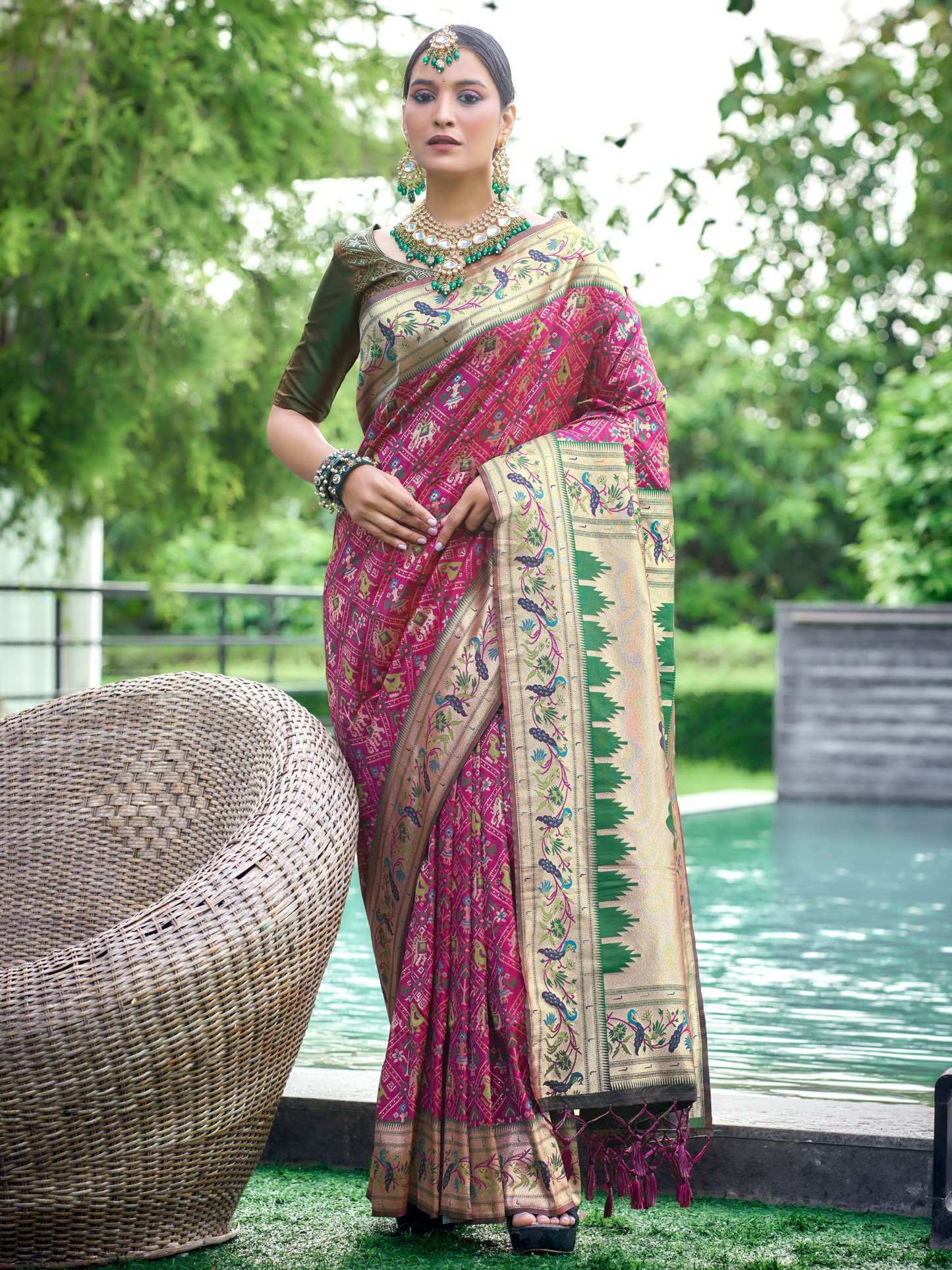 Deep Magenta Woven Patola Paithani Silk Saree